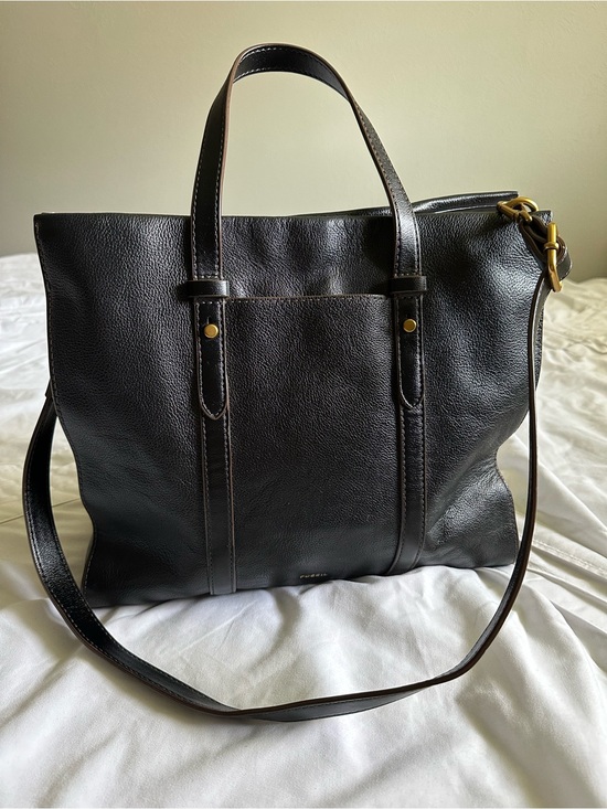 Fossil Handbags - Fossil Black Leather Tote with Gold Hardware Work Tote EUC